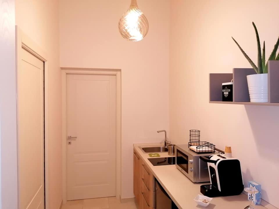 Lux Suite Таранто Экстерьер фото