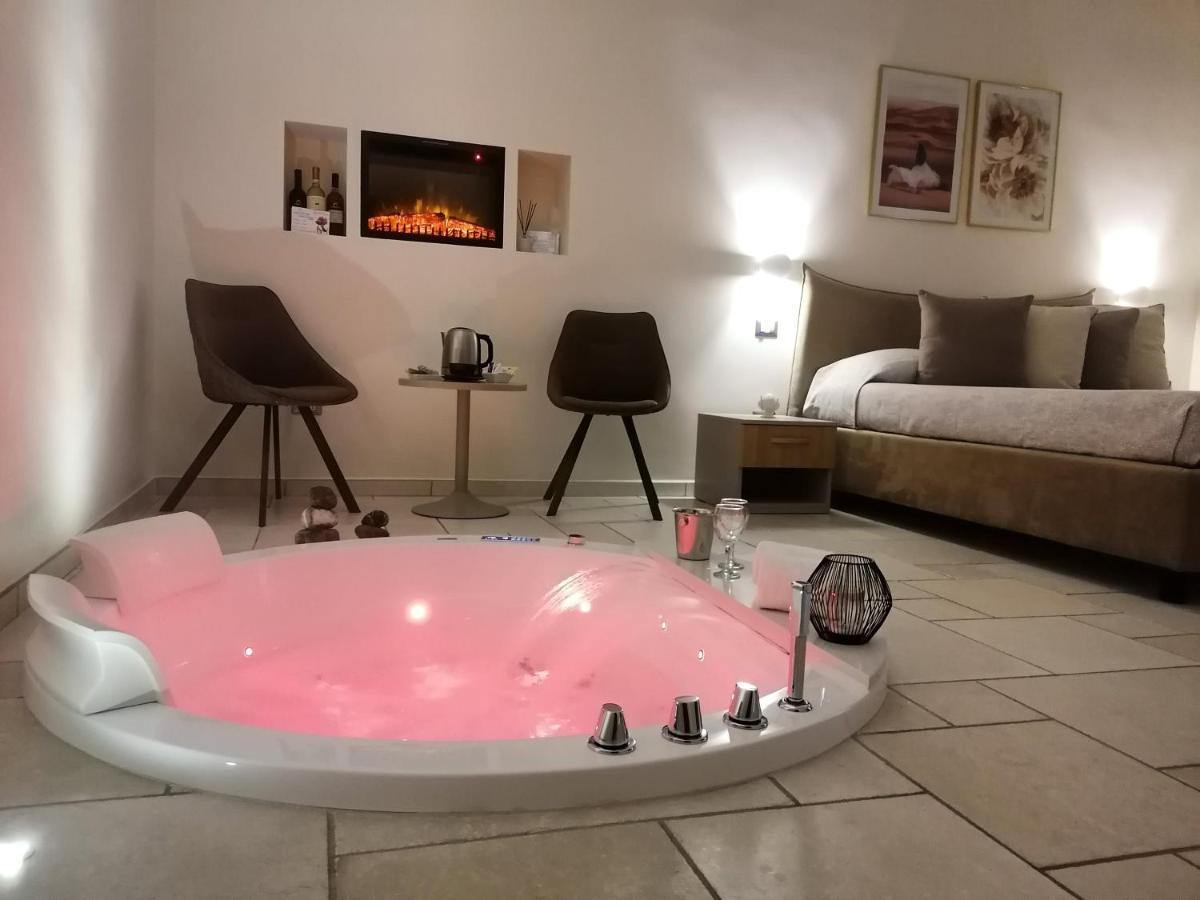 Lux Suite Таранто Экстерьер фото